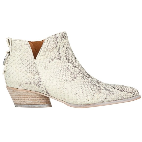 NWOB!! FRANCO SARTO Sloan Snake Western Bootie Sz 6M - Picture 3 of 5